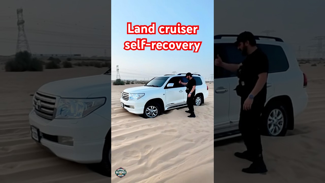 Land Cruiser self-recovery stuck in sand💪🚨 #offroadrecovery #carstuckinsand #landcruiser