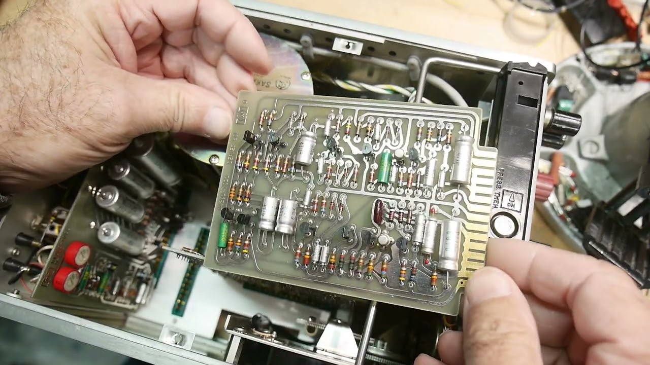 #1033 Hewlett-Packard 4260A LCR Meter Teardown (part 3 of 4)