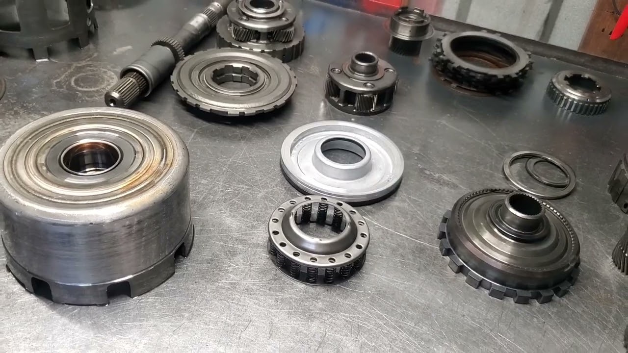como reparar y armar el tambor de reversa de 4l60-e