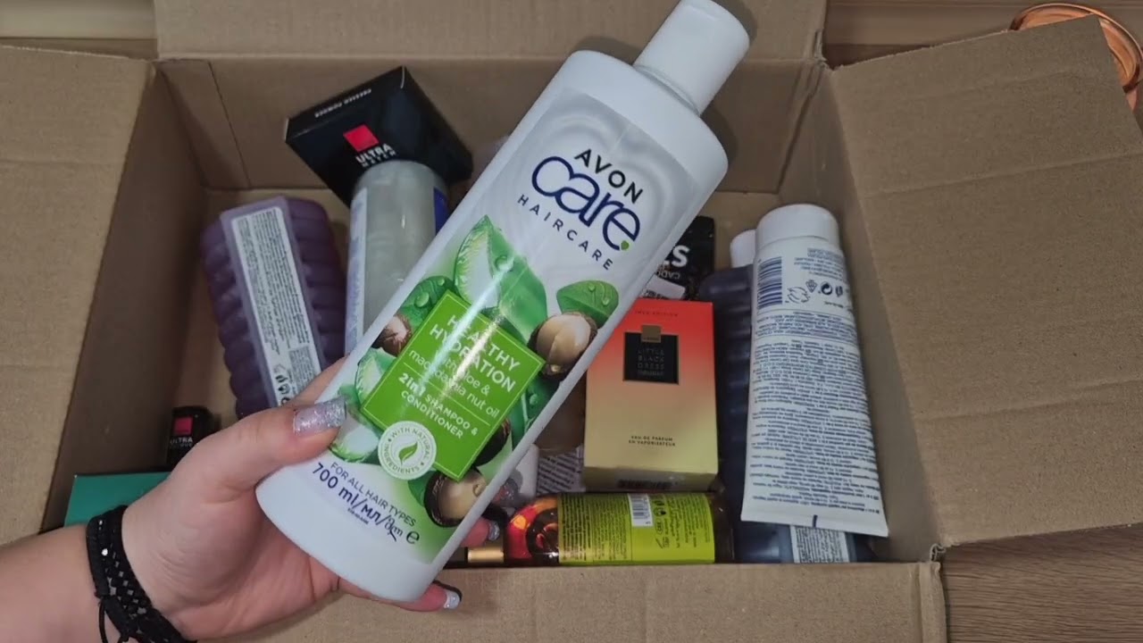 UNBOXING AVON C10/2025!💚✨️Set noutăți, Far Away Sparkle,Geluri de dus..🛀🧴