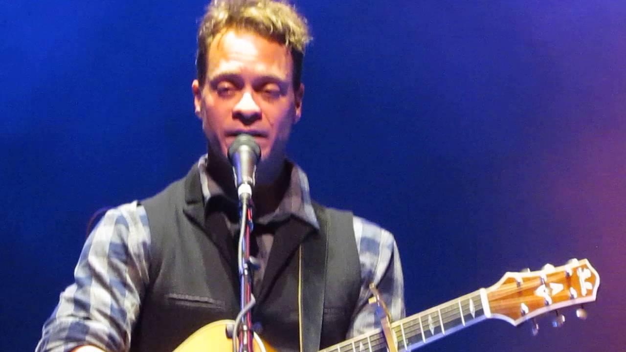Amos Lee - Walls