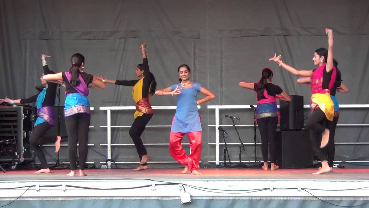 Deem Tana - Formula One Fan Fest Show