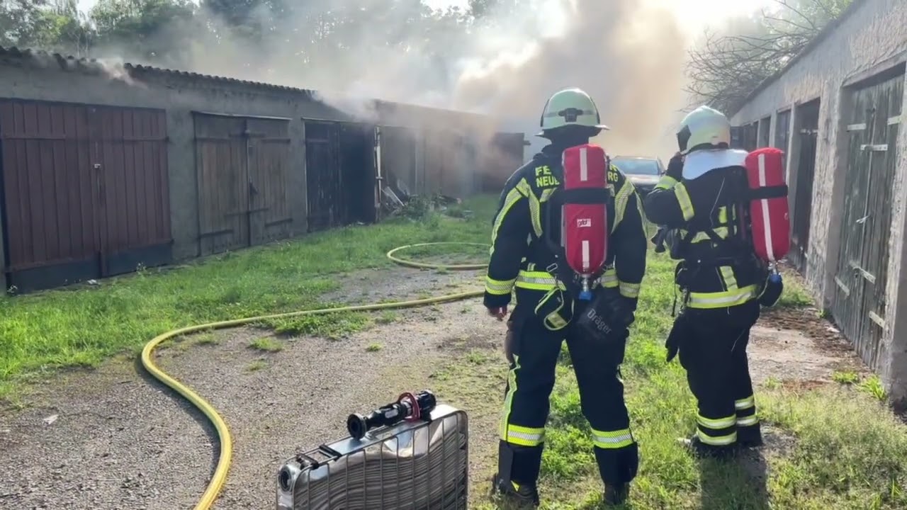 Feuer in Neubrandenburger Garagen