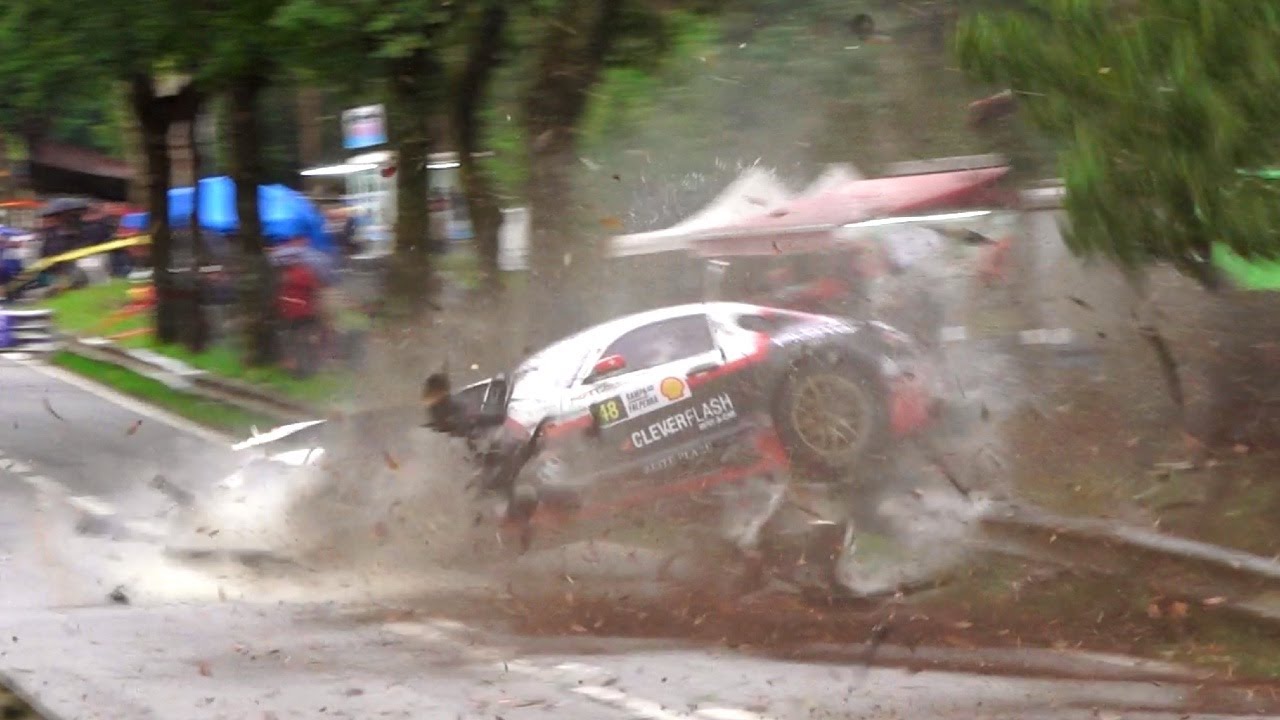 BEST OF HILLCLIMB - COURSE DE CÔTE 2025 - CRASHES & AMAZING FLAT OUT -