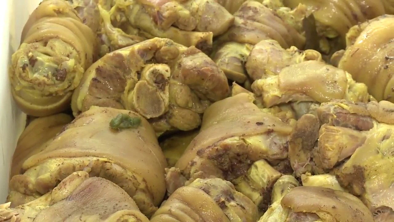 COMO PREPARAR: JOELHO DE PORCO - REPÓRTER LISLEY CHIQUINI - PROGRAMS CAMINHOS DO OESTE - SBT
