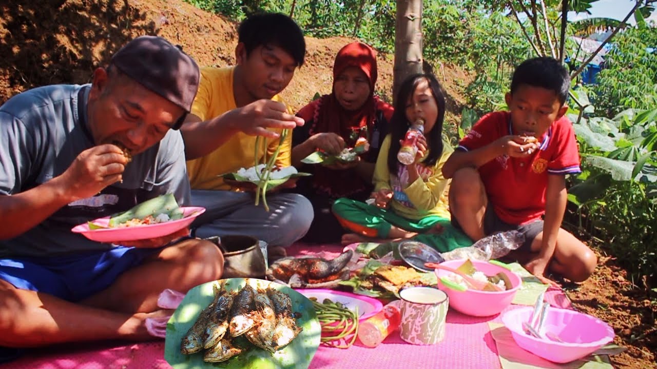 Masak Ikan Kembung Sambal Tomat Dan Kolak Labu