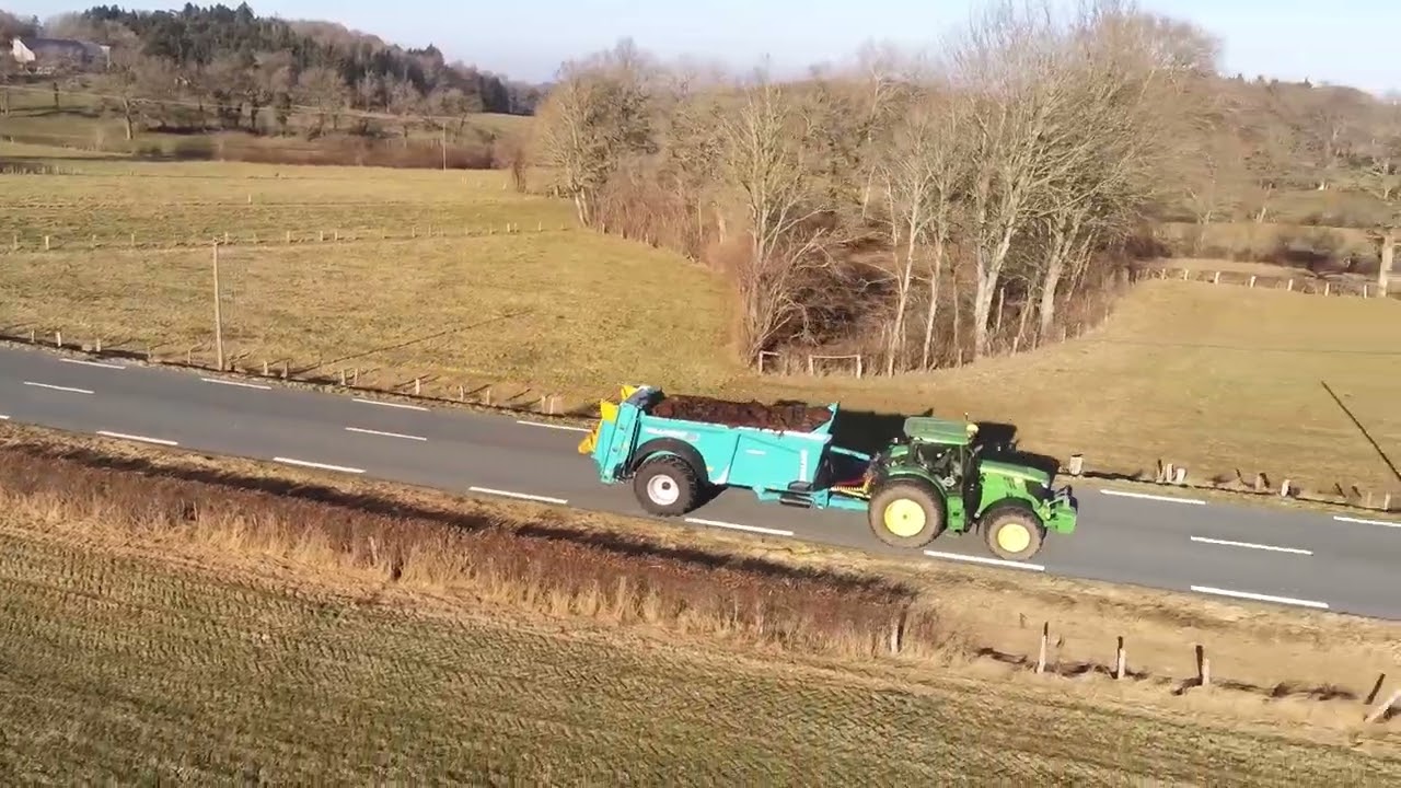 Mise en route d'un épandeur à Table ROLLAND !