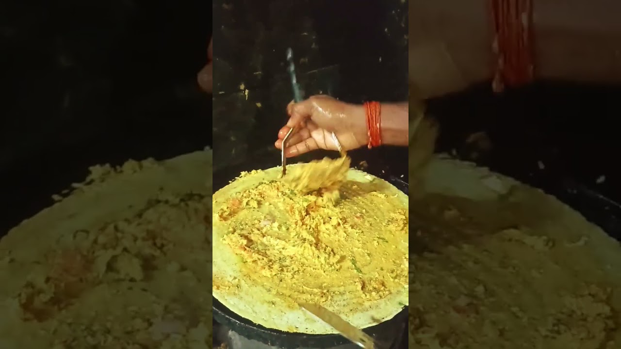 Surat Style Ghotala Dosa | Super Cheesy Street Style Ghotala Dosa 😋Description: