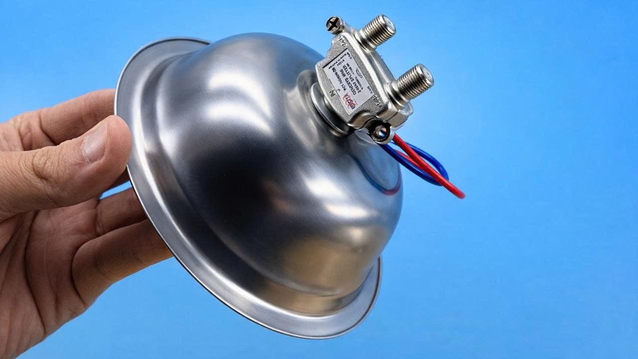 📡 Прекратите тратить деньги на антенны! Просто подключите коаксиальный кабель к разветвителю, рас...