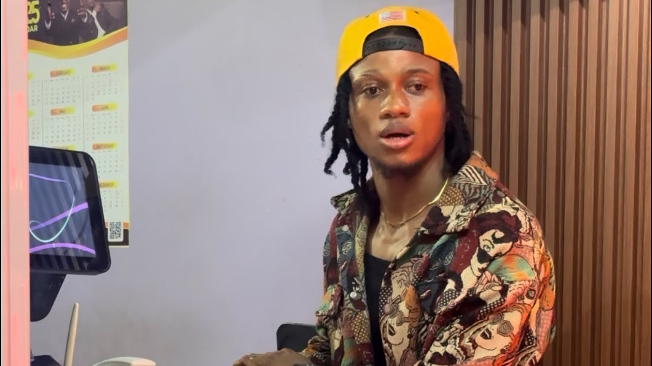 When PRESSURE KING meets his ex with her new boyfriend 🤣🤣#viralreels #funny #goviral #comedy 
