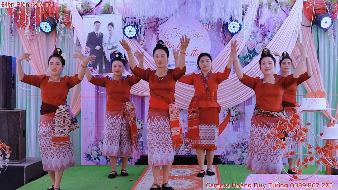 MÚA MỪNG LỄ THÀNH HÔN VĂN HÀ & THU HUỆ BẢN NA HÁ XÃ MƯỜNG NHÀ ĐIỆN BIÊN
