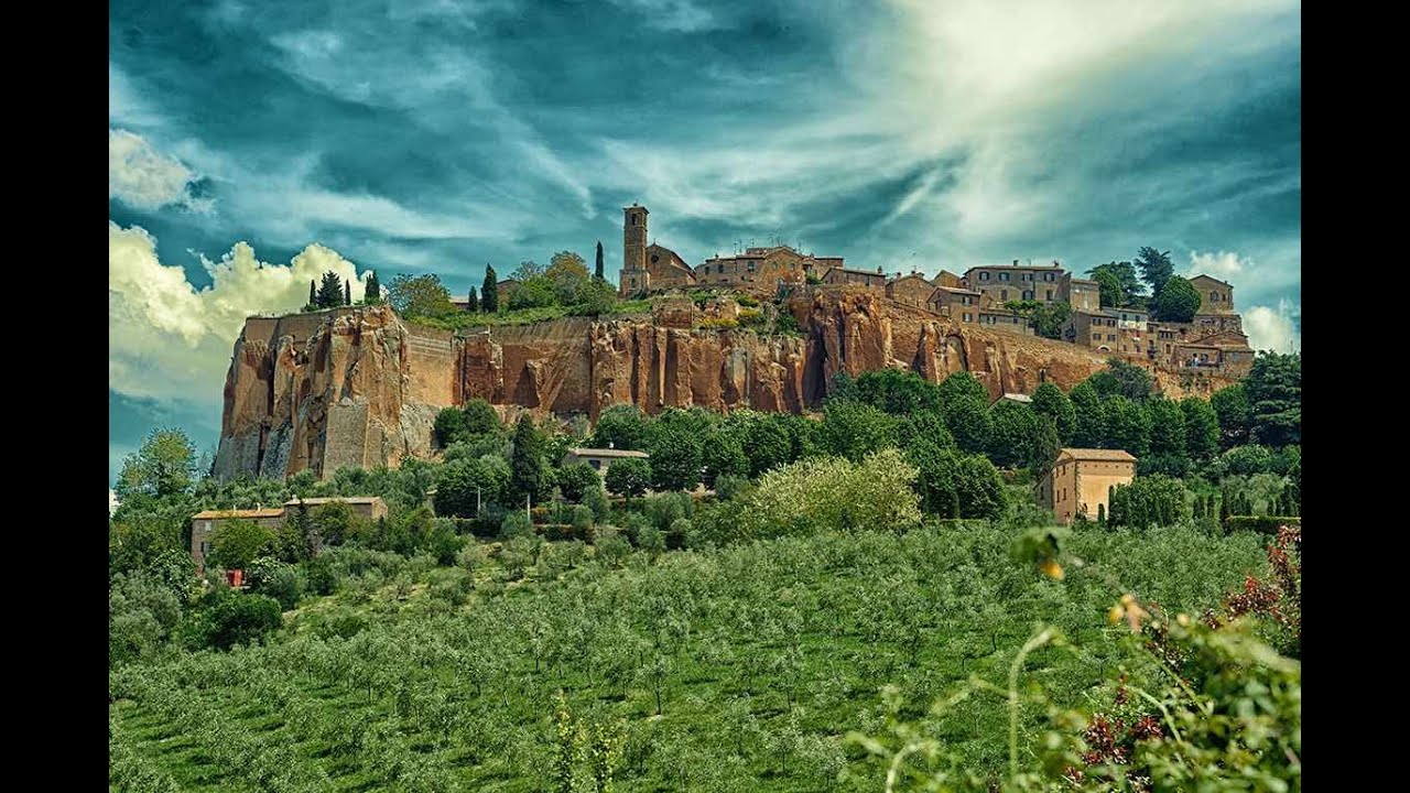 Orvieto, lovely apartment for sale in the historic center