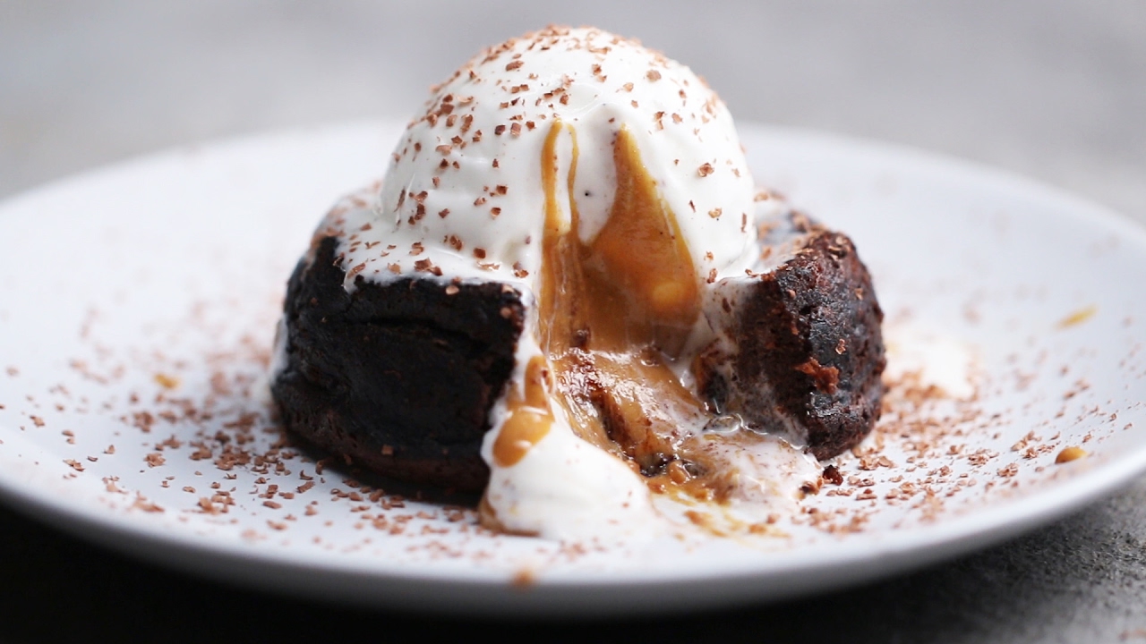 Chocolate Peanut Butter Lava Cakes