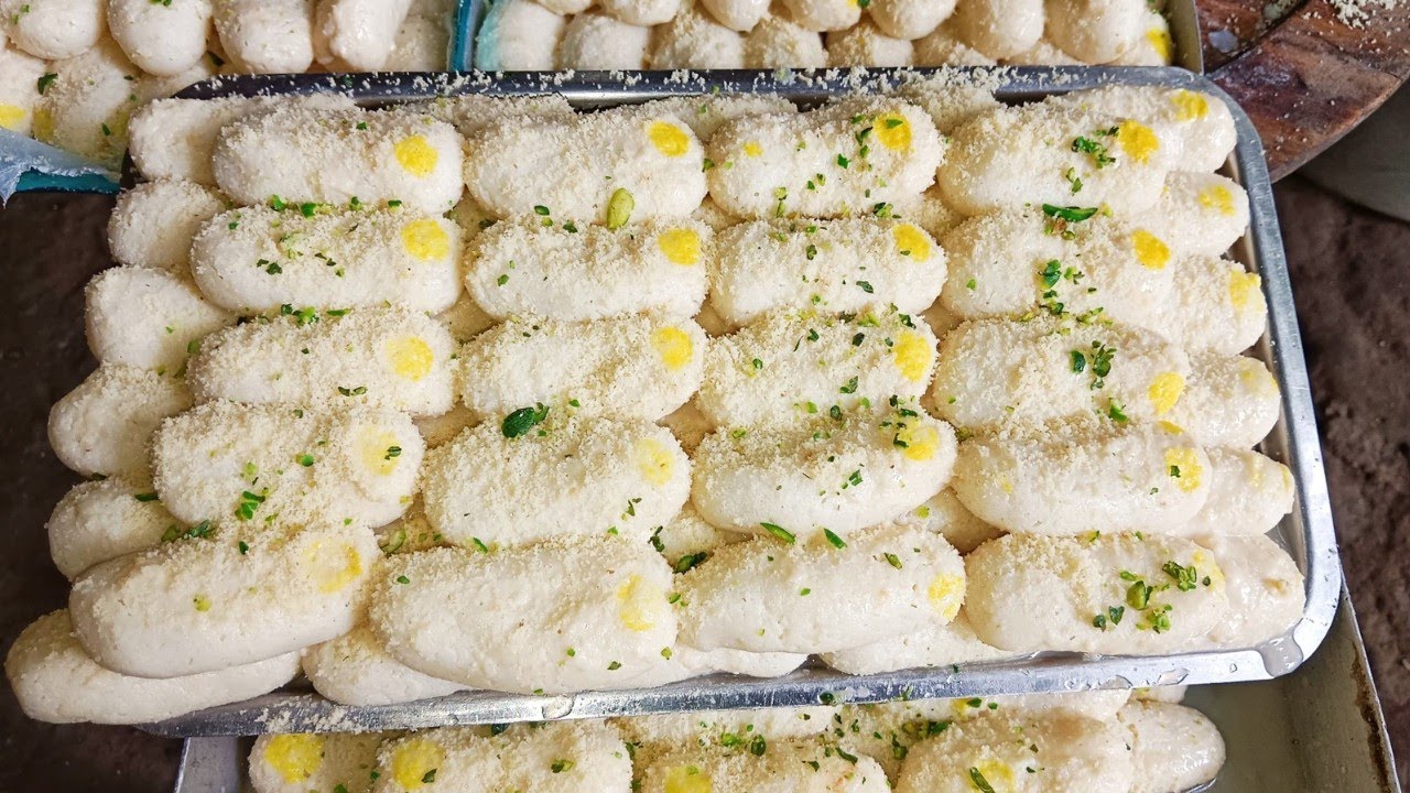 চমচম এভাবে বানান ১০০% গ্যারান্টি এই সিক্রেট উপকরণ দিলে মালাই ঘনো ও নরম তুলতুলে হবে | sweet recipe