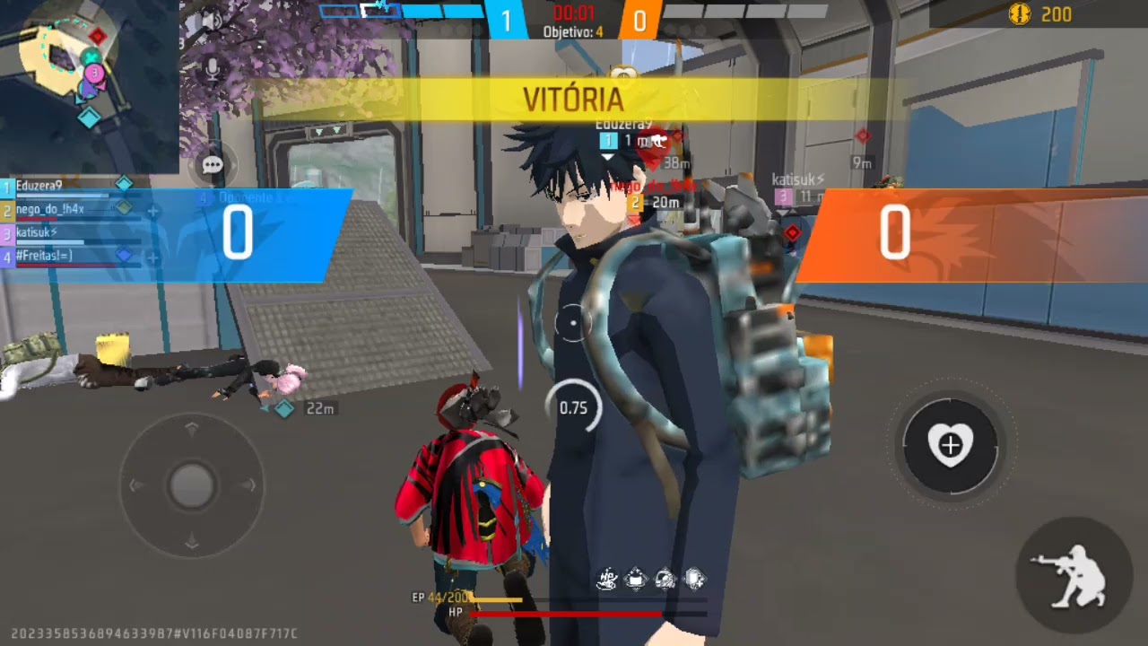 JOGANDO FREE FIRE