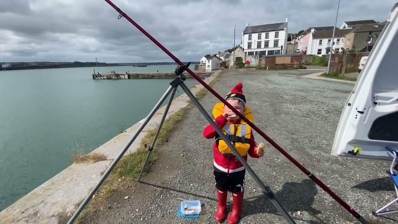 FISHING MILFORD HAVEN | PEMBROKESHIRE | WALES