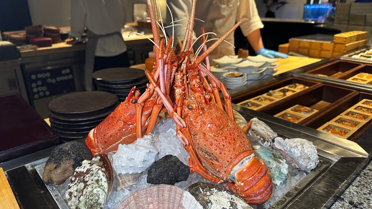 This is the BEST FRESH Lobster, Crab & CAVIAR Buffet in the WORLD!