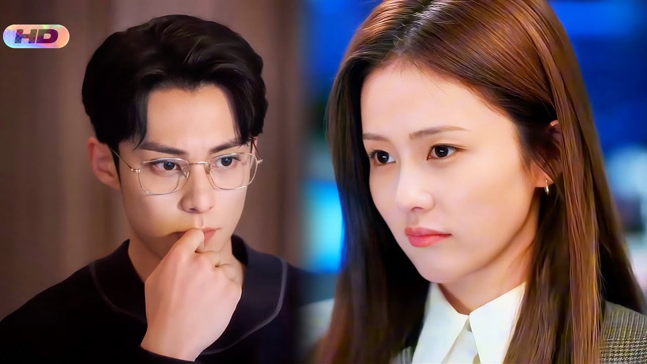 The adorable Cinderella falls in love at first sight and  wants the CEO‘s contact information! 😳💘📱