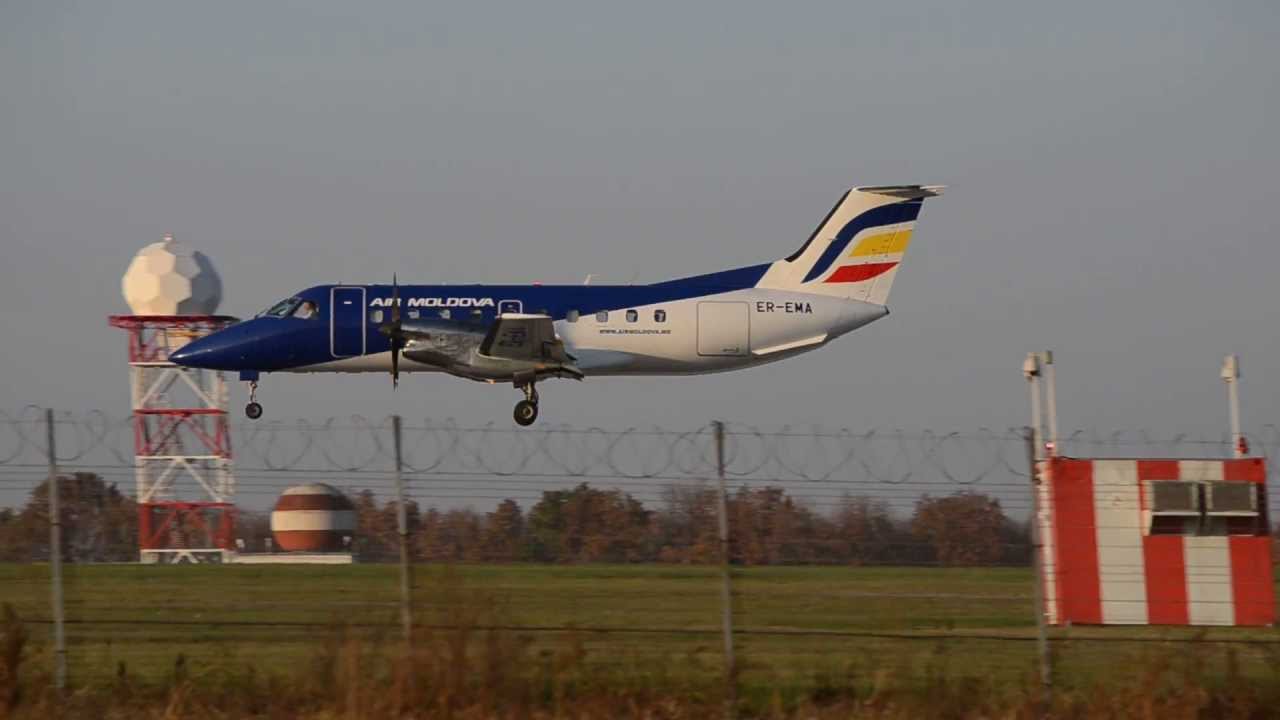 Embraer EMB-120RT Brasilia  ER-EMA  Air Moldova  landing & go round rwy26 LUKK