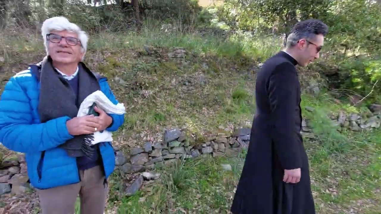 MEANA SARDO 1. Testando cammino dal paese alla chiesa campestre di Santu Lussurgiu