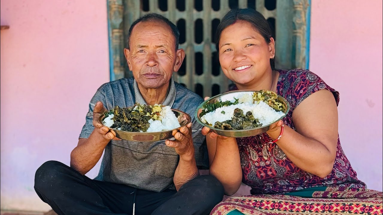 Mohoni chyau babako mit😁..taruni hudako photo ni vetiyo..#siruthapamagar#villagelife#vlog#gorkha