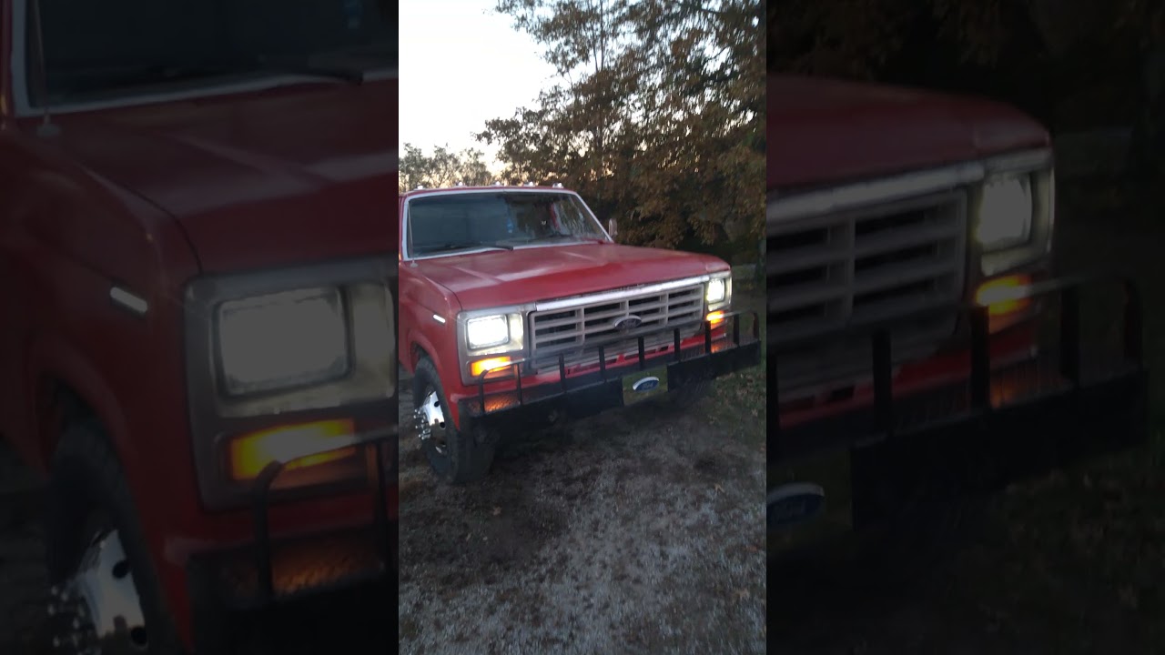 1984 Ford F-350 6.9 Diesel walkaround