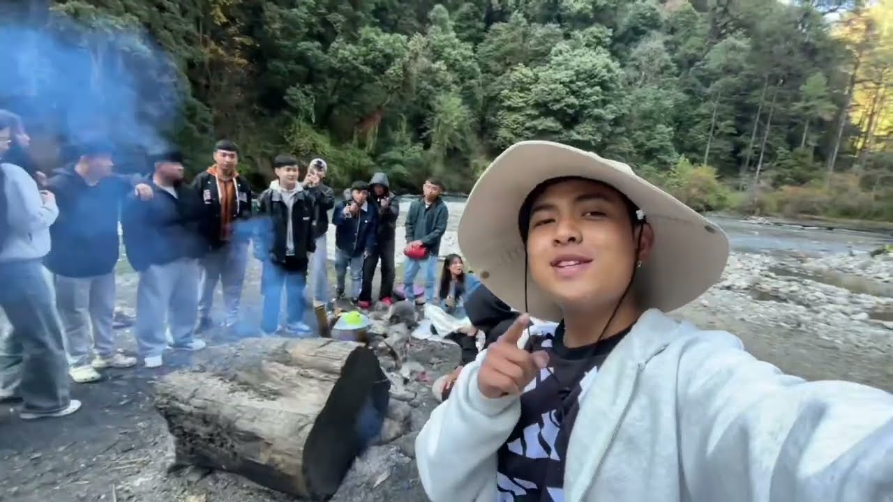 CLASS PICNIC 🧺 | MY FIRST EVER MOTO VLOG 🤯😘