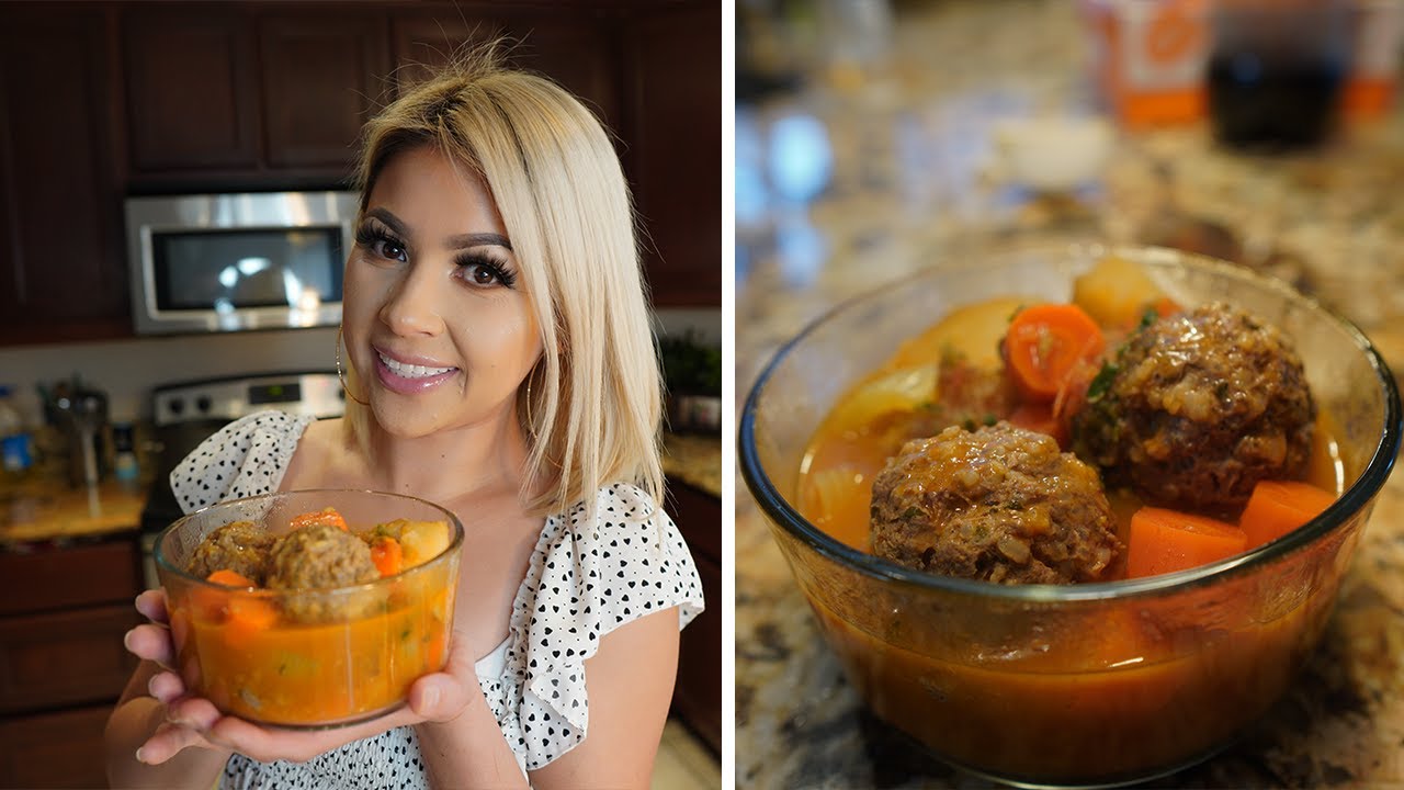 Caldo de Albóndigas | Mexican Meatball Soup