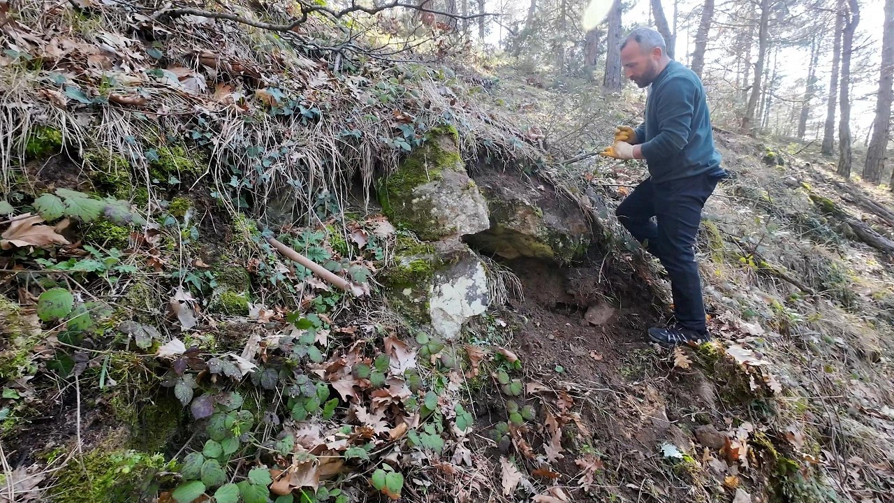 Tarihi Kalıntılar Arasından Hazineyi &Ccedil;ıkartıyorum...!!!