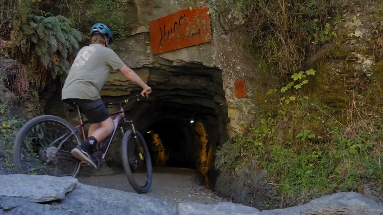 Shotover Gorge Trail - Queenstown NZ