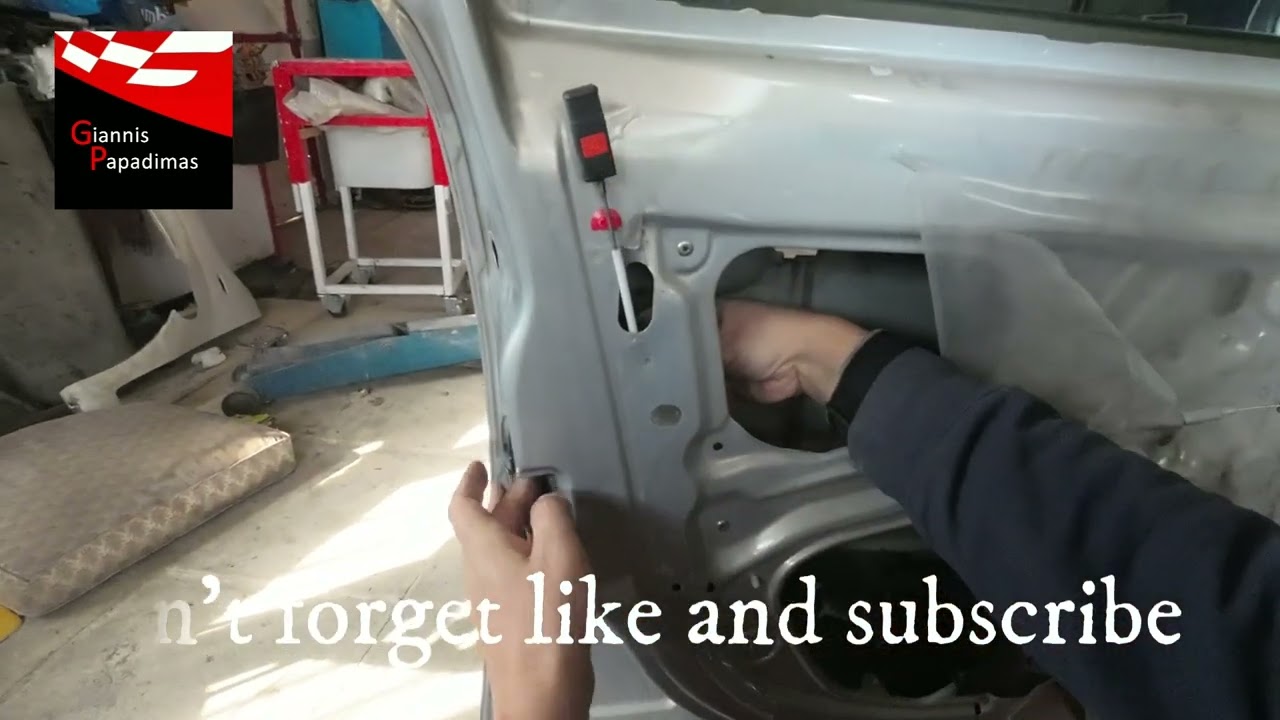 Opel  Vectra C (2002–2008) power door lock removal
