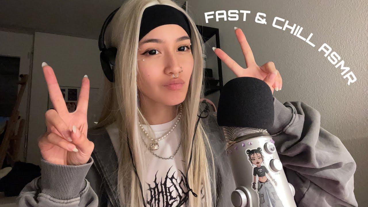 ASMR ☆ FAST & CHILL TRIGGERS (mic scratching, mouth sounds, tapping, more)