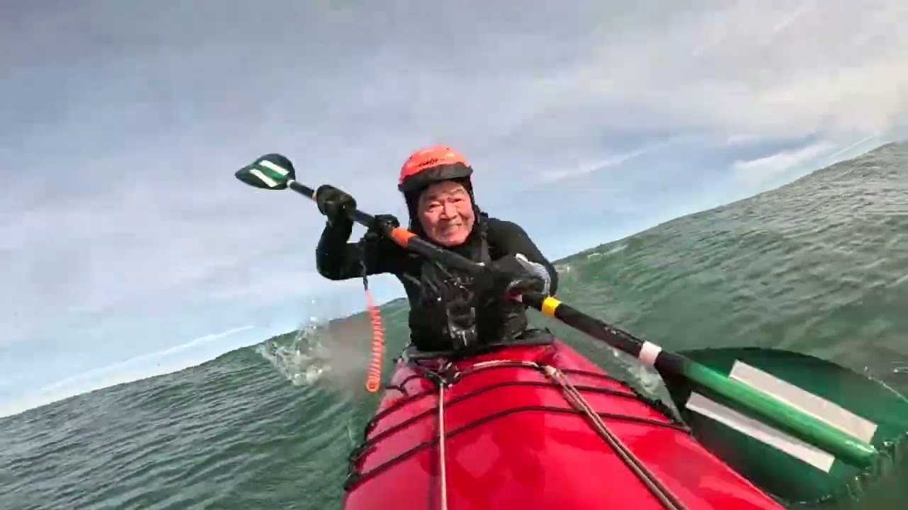2nd Sea Kayak Surf Session - Mariner Kayaks' Elan - December 28, 2025