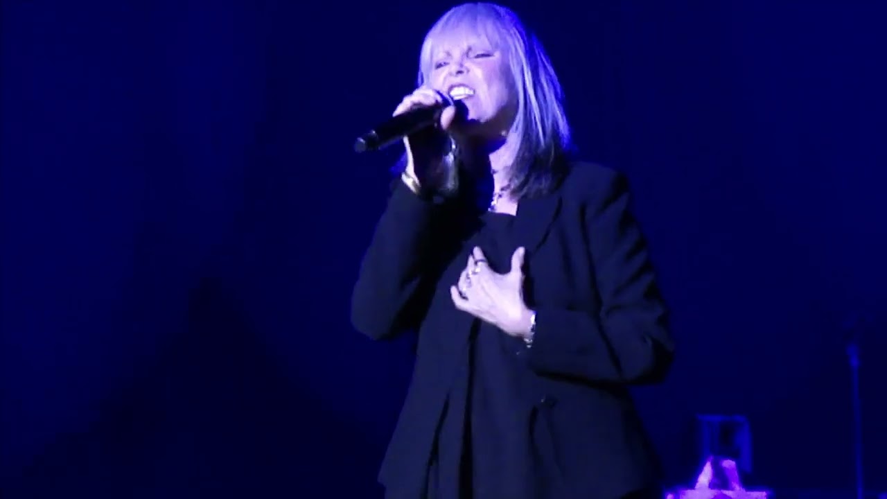 Pat Benatar-In The Heat Of The Night-Hard Rock Cincinnati (06/18/22)