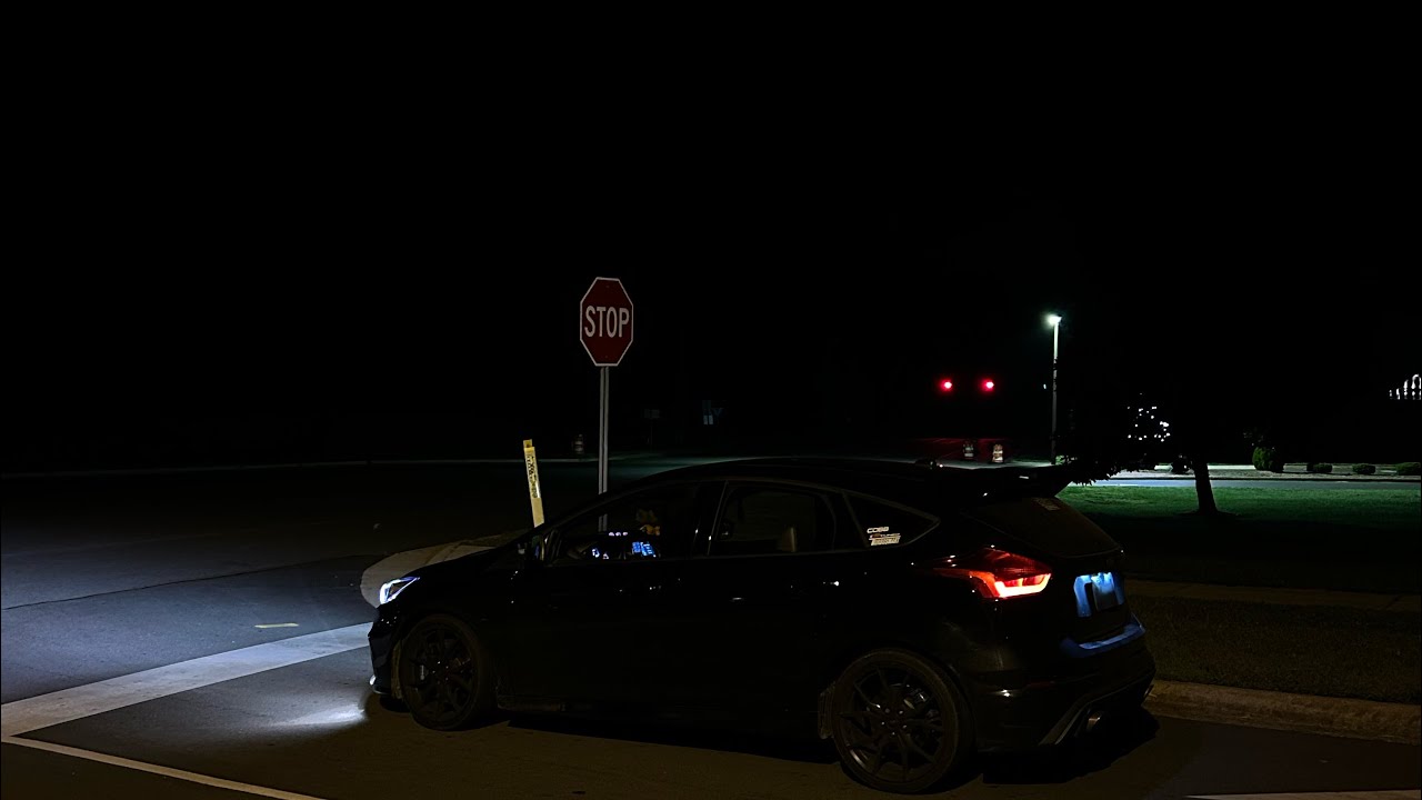 FORD FOCUS RS POV NIGHT DRIVE TUNNED FWD!!