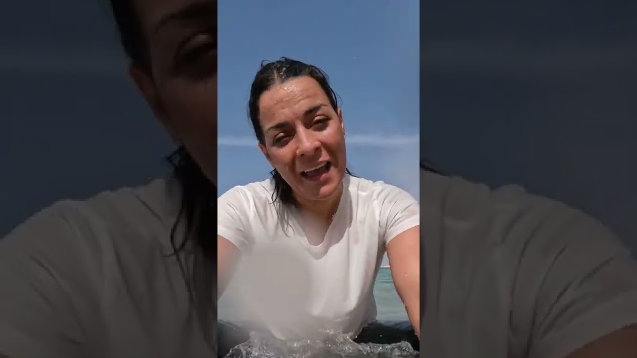منين كتسافري لدبي أو ديري فيديو باش تفقصي عگوزتك😂😂😂