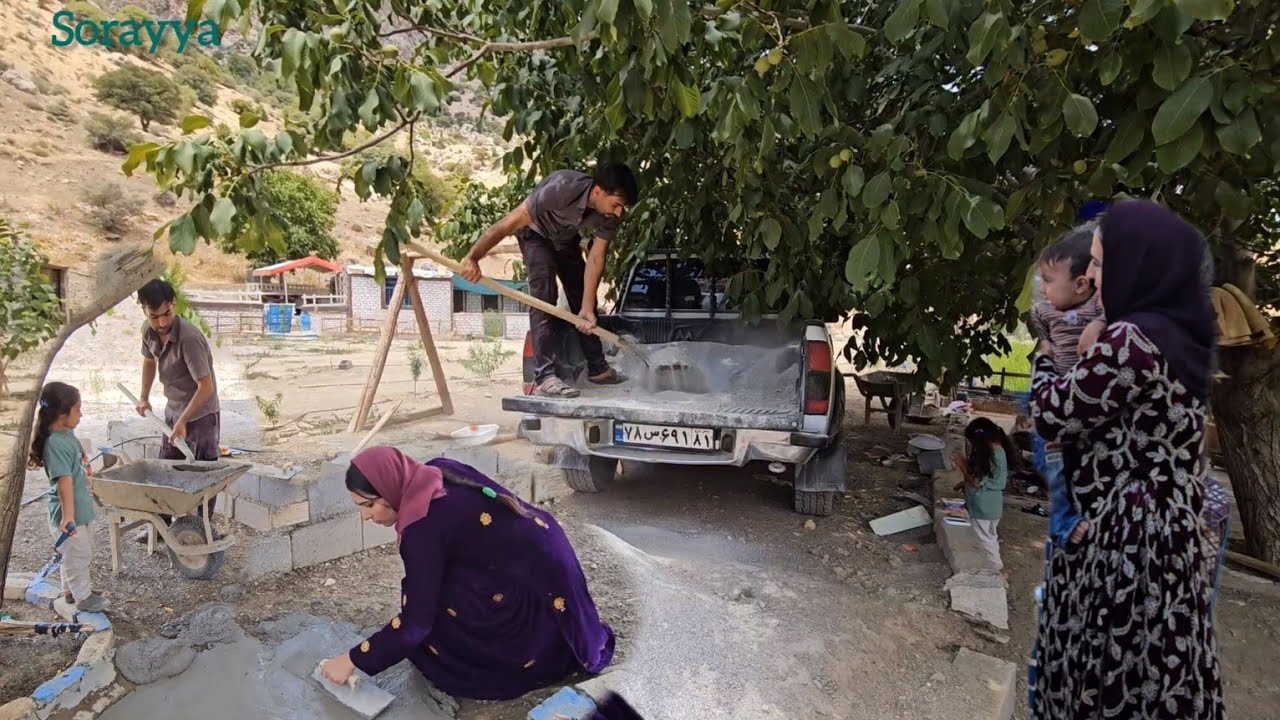 New nomadic life: Beginning of construction of Taybeh farm.