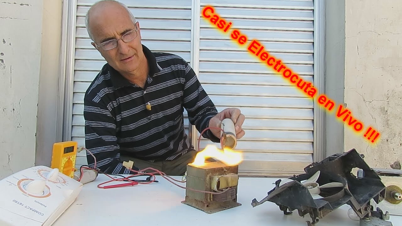 Anciano Youtuber Casi es Electrocutado por transformador de Microondas/ Elder Almost Electrocuted
