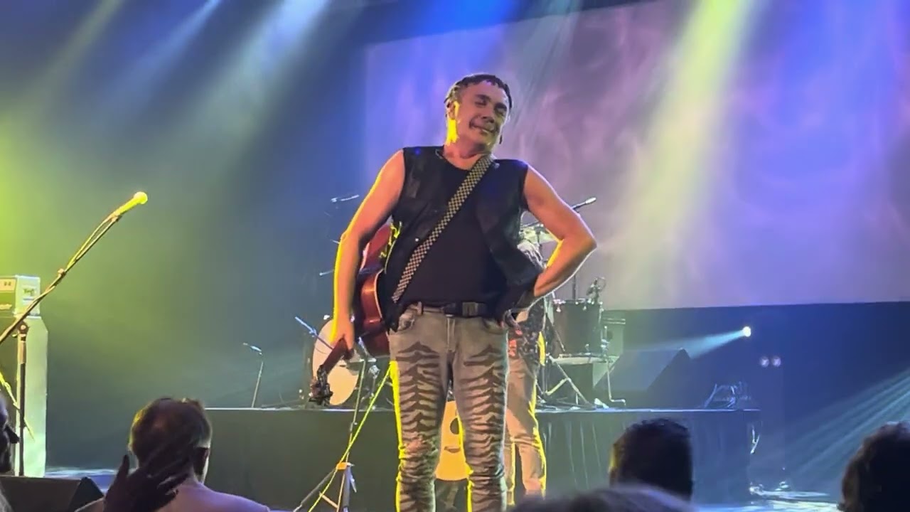 Dragon- April Sun in Cuba (Live @ The Palms Crown Southbank, Melbourne - 23/06/2023