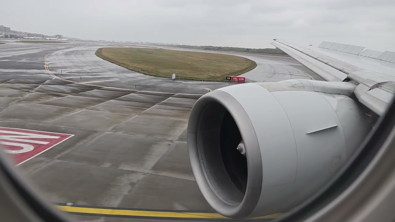 Ci904 中華航空B77W Landing TPE 