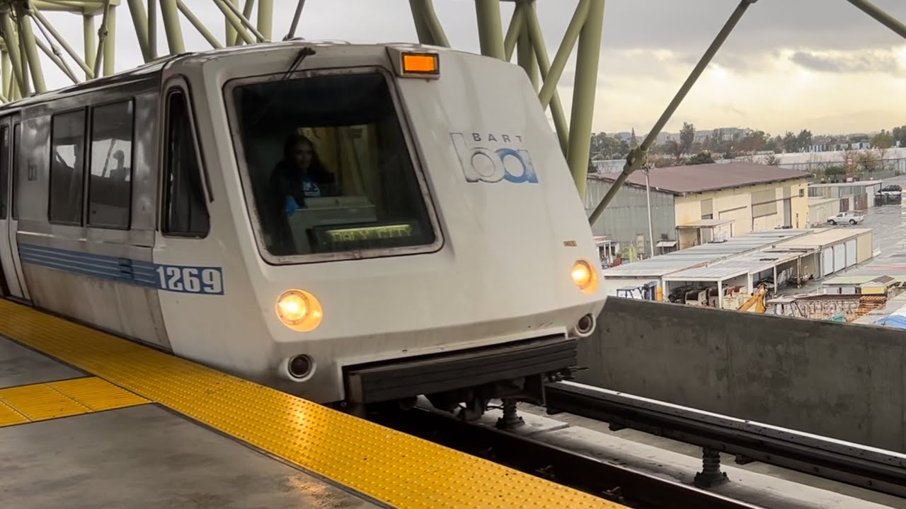 [Nearly Extinct] Bart Legacy Fleet 6-Car Daly City Train From Berryessa to South Hayward Station HDR