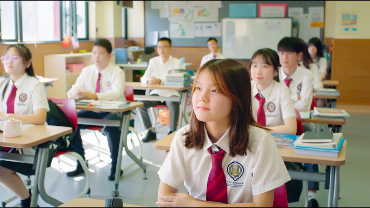 About Our School 华南师范大学附属外国语学校宣传片