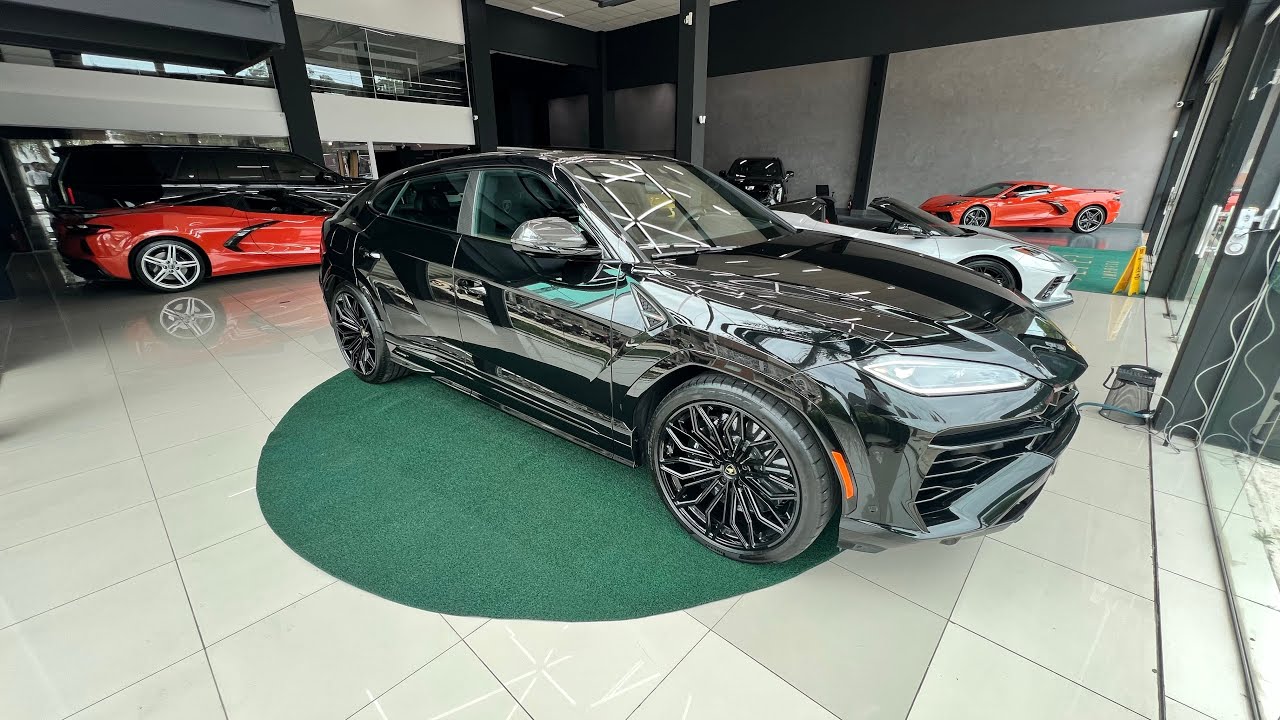 Lamborghini Urus SE - Híbrida Plug In - 2025 - Jefer Imports - Praia Brava SC