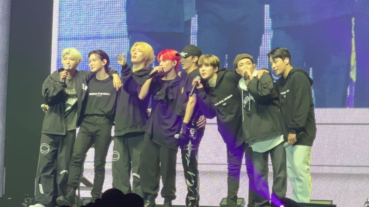 20221108 Ateez Break The Wall in Anaheim Day 2 [FANCAM] ♡ | @KRAPSYK