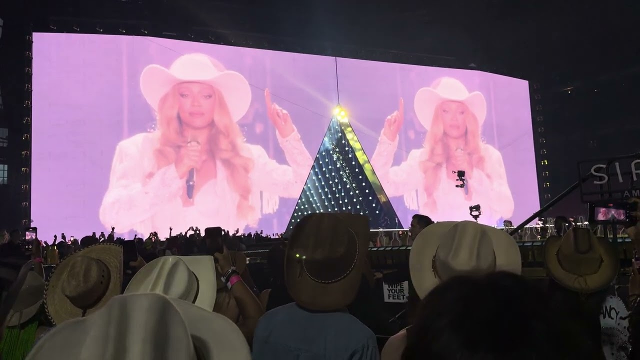 Beyoncé - ATL Night 2 (Opening: American Requiem) COWBOY CARTER TOUR 7/11/25