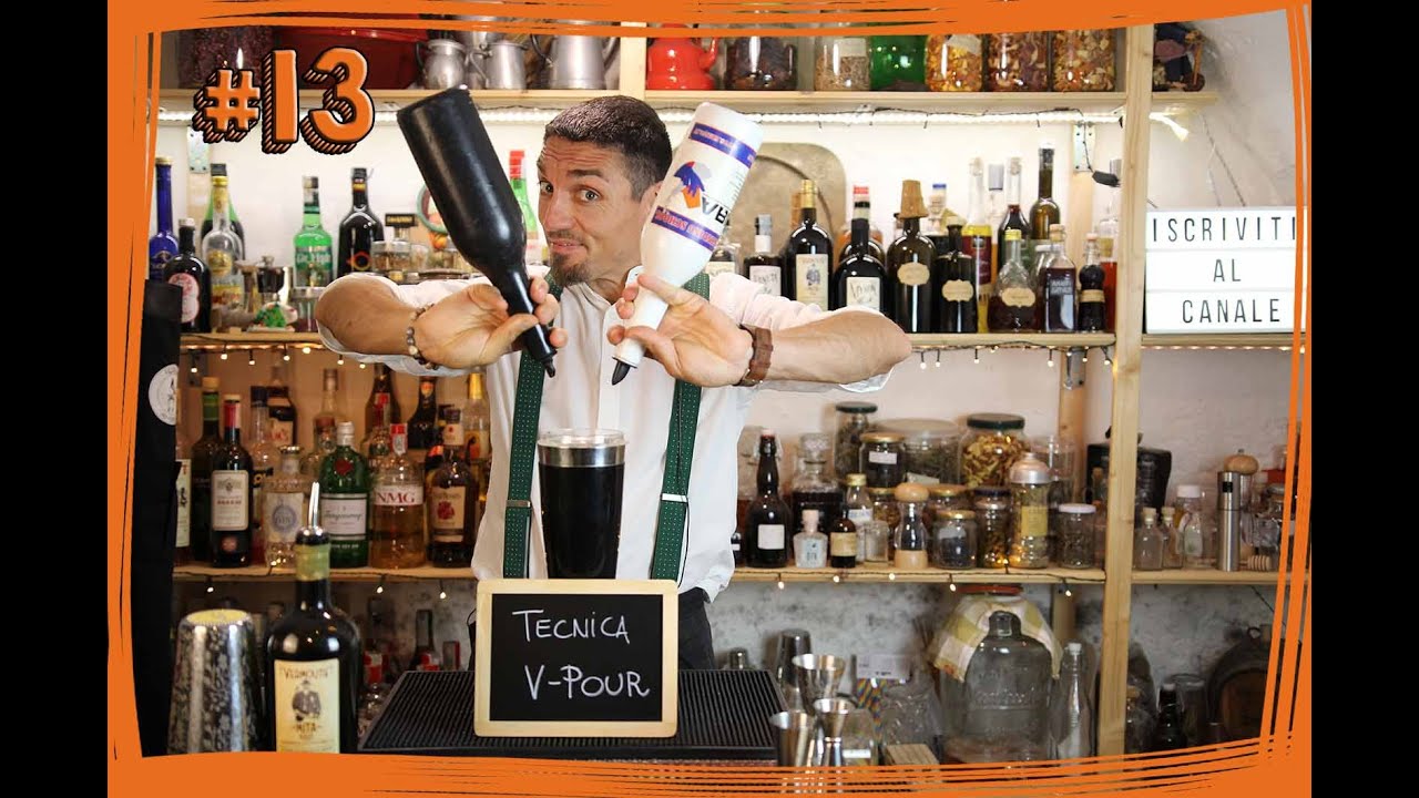 #13 ABC del Bartender - Ti spiego la tecnica V-POUR: versaggio in free pouring con 2 bottiglie