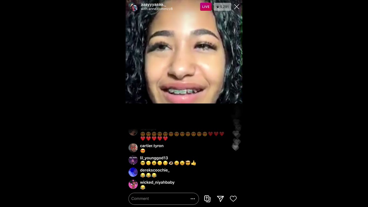 Anne.commzz8 live with aya(talking about peaches and roasting)
