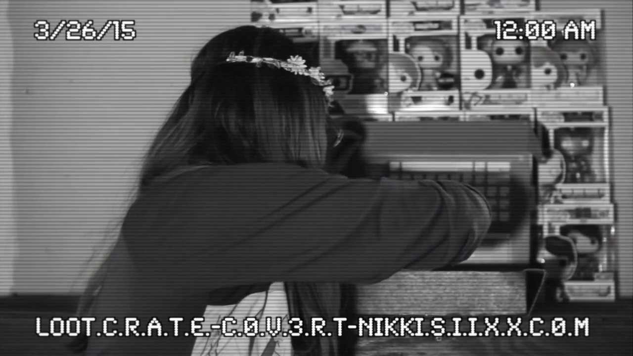 NikkiSiixx Unboxes March Lootcrate COVERT Theme