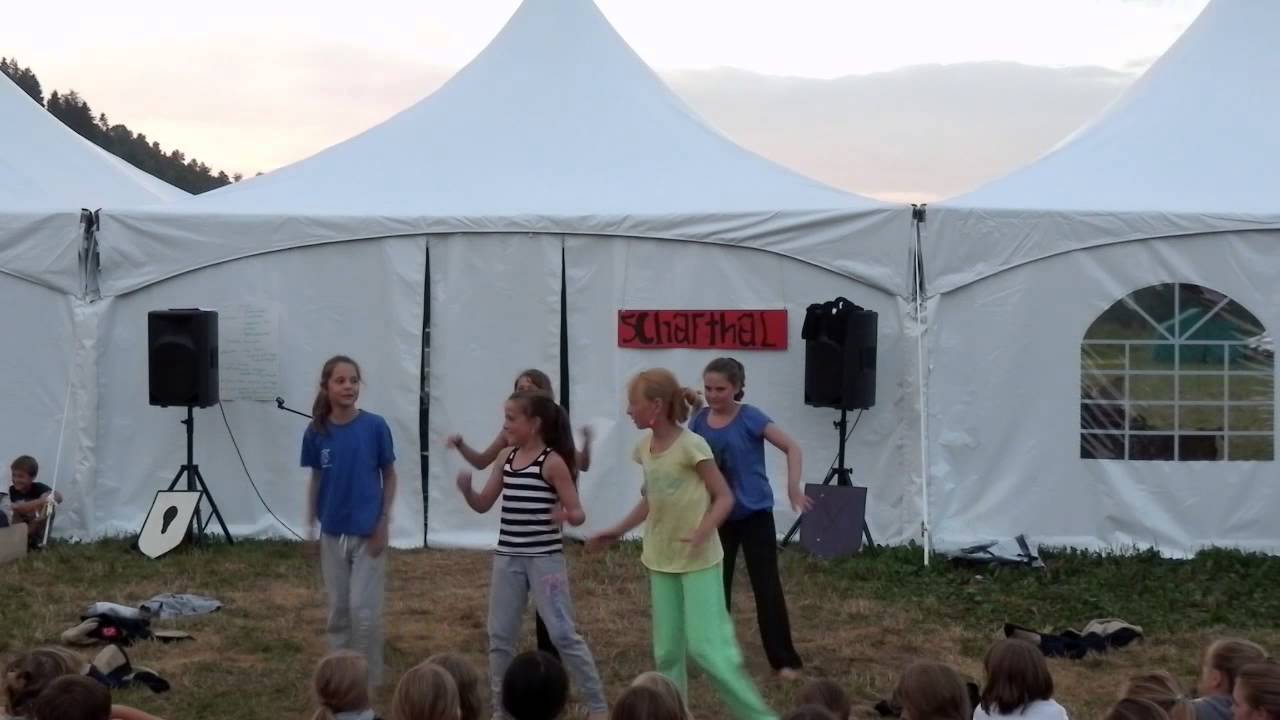 Chiro Sleidinge - Kampvuurnummertjes 2013 - Kwiks