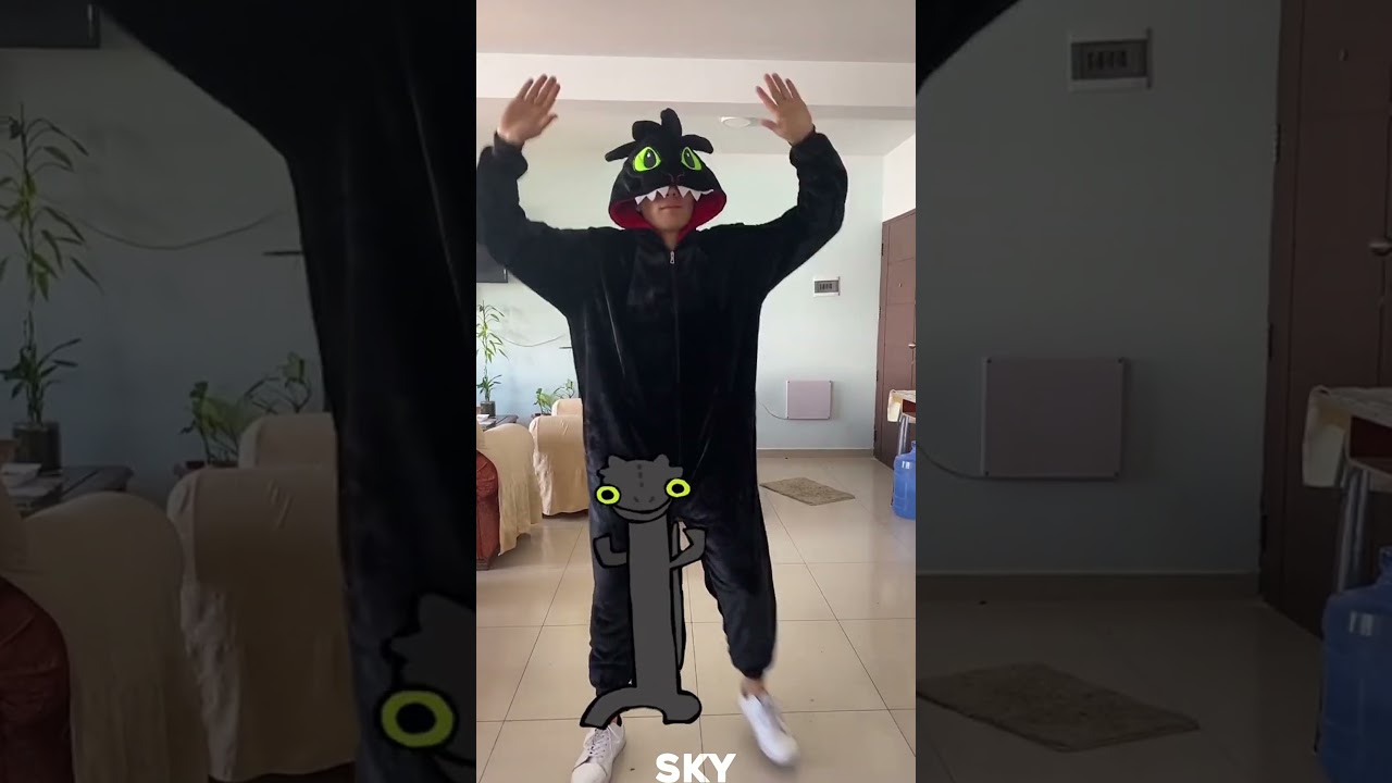 Танец Беззубика в реальной жизни 😱